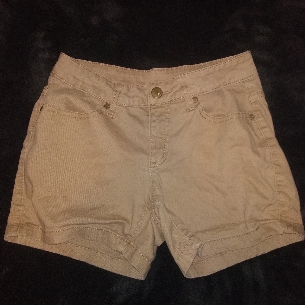 Khaki shorts